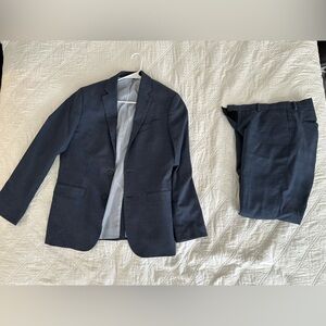 Banana Republic Men’s One-Pant Suit